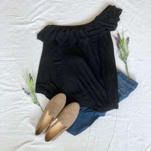 Old Navy One Shoulder Ruffle Top (NWT)